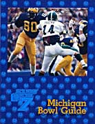 1984 Holiday Bowl Mich. media  guide