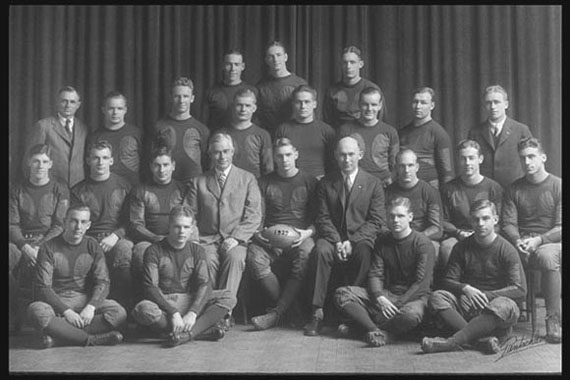1927 Michigan football team photo