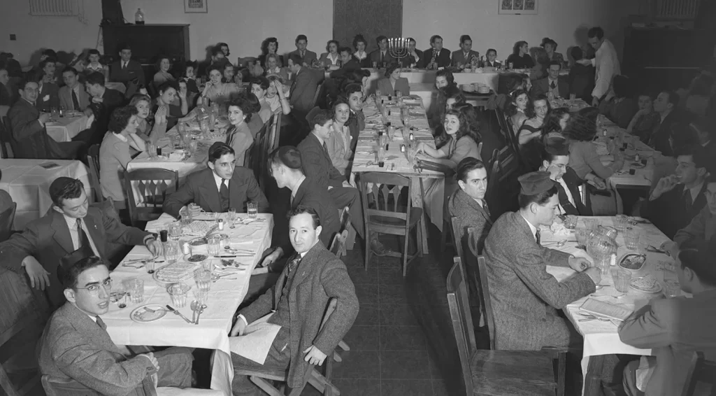 Jewish students celebrating Passover Seder in 1942.