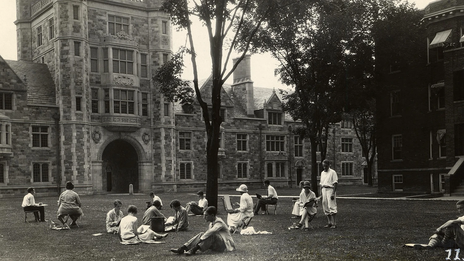 An art class painting in the U-M Law Quad.